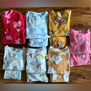 Lot Of 7 Girls Long Sleeve Pajamas Sets 4T Hanna Andersson Gap Carter’s Target